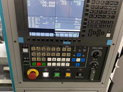 Токарный станок с наклонной станиной kaida KDCK-25